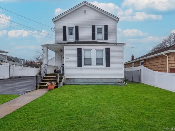 1060 Midland Street, Uniondale, NY 11553