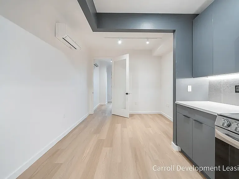 931 Carroll St #C1309 — Photo 5