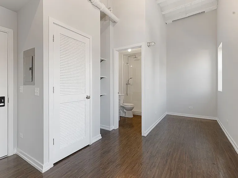 The Winthrop House — Photo 25