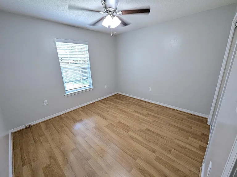 8325 Fortworth St — Photo 13