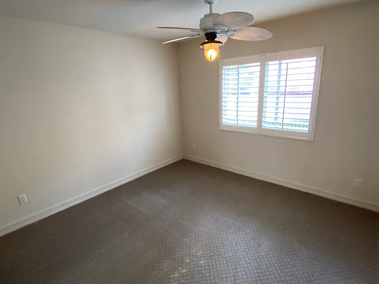 1458 Elin Pointe Dr — Photo 22