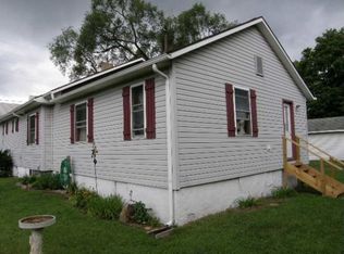 3090 Alliance Rd NW, Malvern, OH 44644