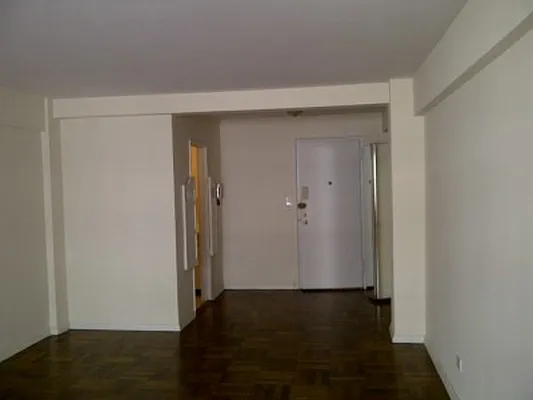 Rented by Classic Marketing- 530 Park1 | media 21