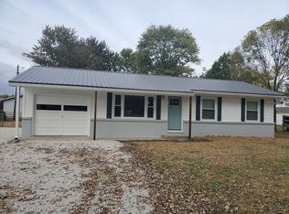 10049 E Lincoln St, Otwell, IN 47564