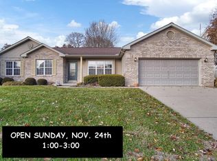 37 Chelsea Rd, Collinsville, IL 62234