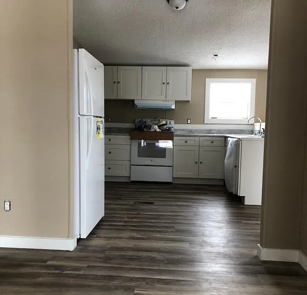 111 Greenfields Dr — Photo 4