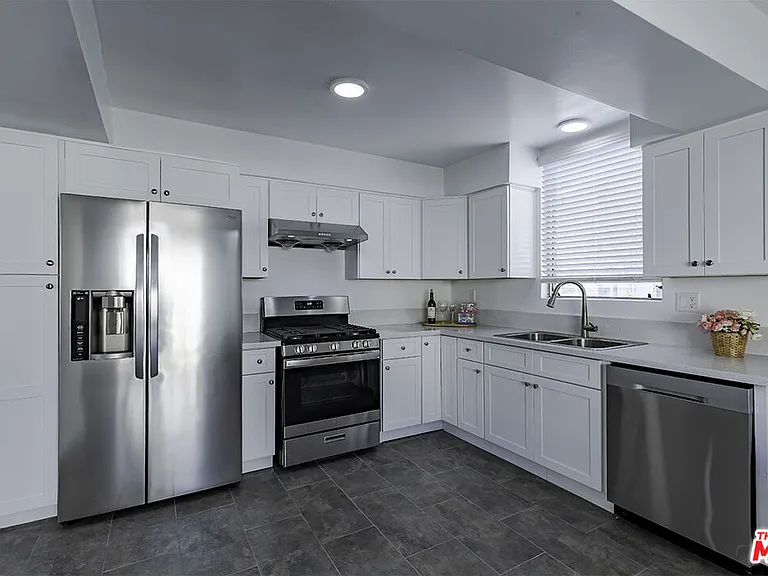 1017 S Bedford St #2 — Photo 6