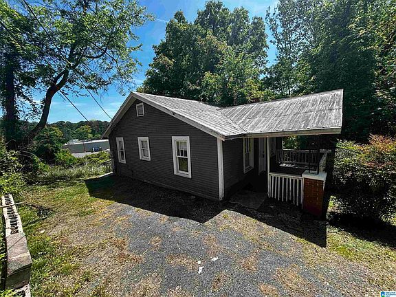 3rd image of 113 Knight Ave