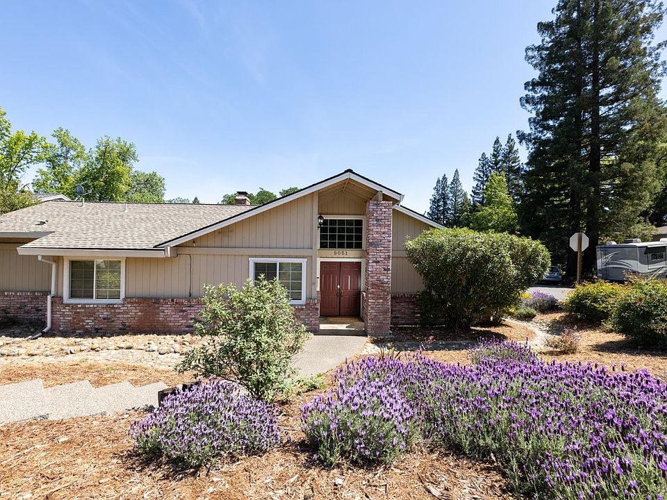 1st image of 9051 Winding Oak Dr