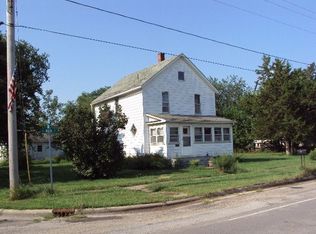 201 Main St, New Windsor, IL 61465