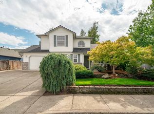 888 Boardwalk Ave NE, Keizer, OR 97303