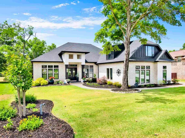 8780 Spider Lily Way, Pensacola, FL 32526