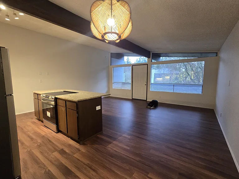 17617 Linden Ave N #0 — Photo 3