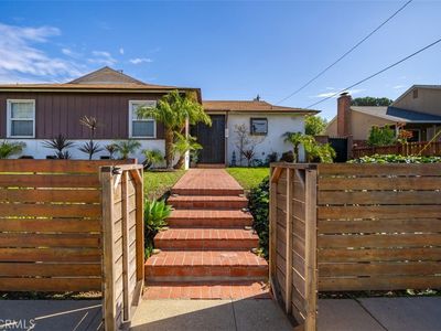 11548 S Van Ness Ave, Hawthorne, CA, 90250