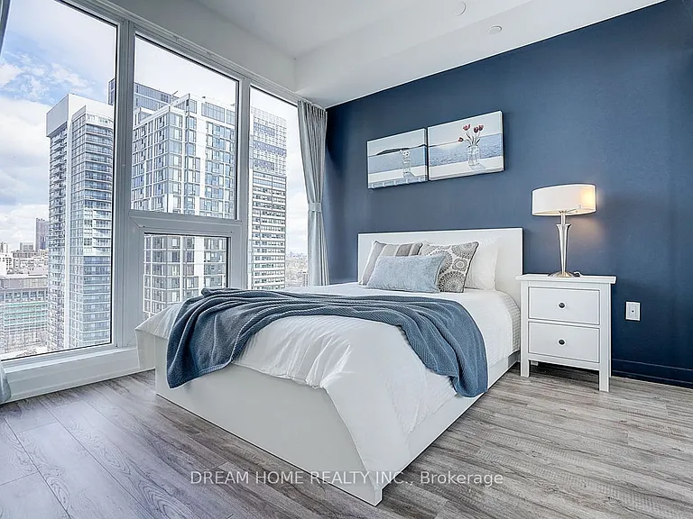 77 Shuter St #2611 — Photo 1