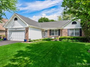 336 Claire Ln, Cary, IL 60013