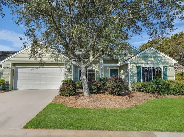 2 Huquenin Ct, Bluffton, SC 29909