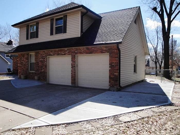 1st image of 1707 NE 69th St