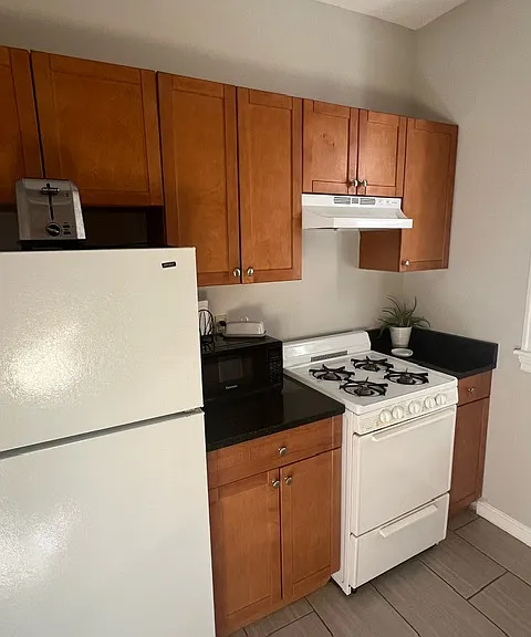 1197 Commonwealth Ave #15 — Photo 9