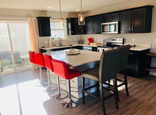 1041 Range Trl, Verona, WI 53593