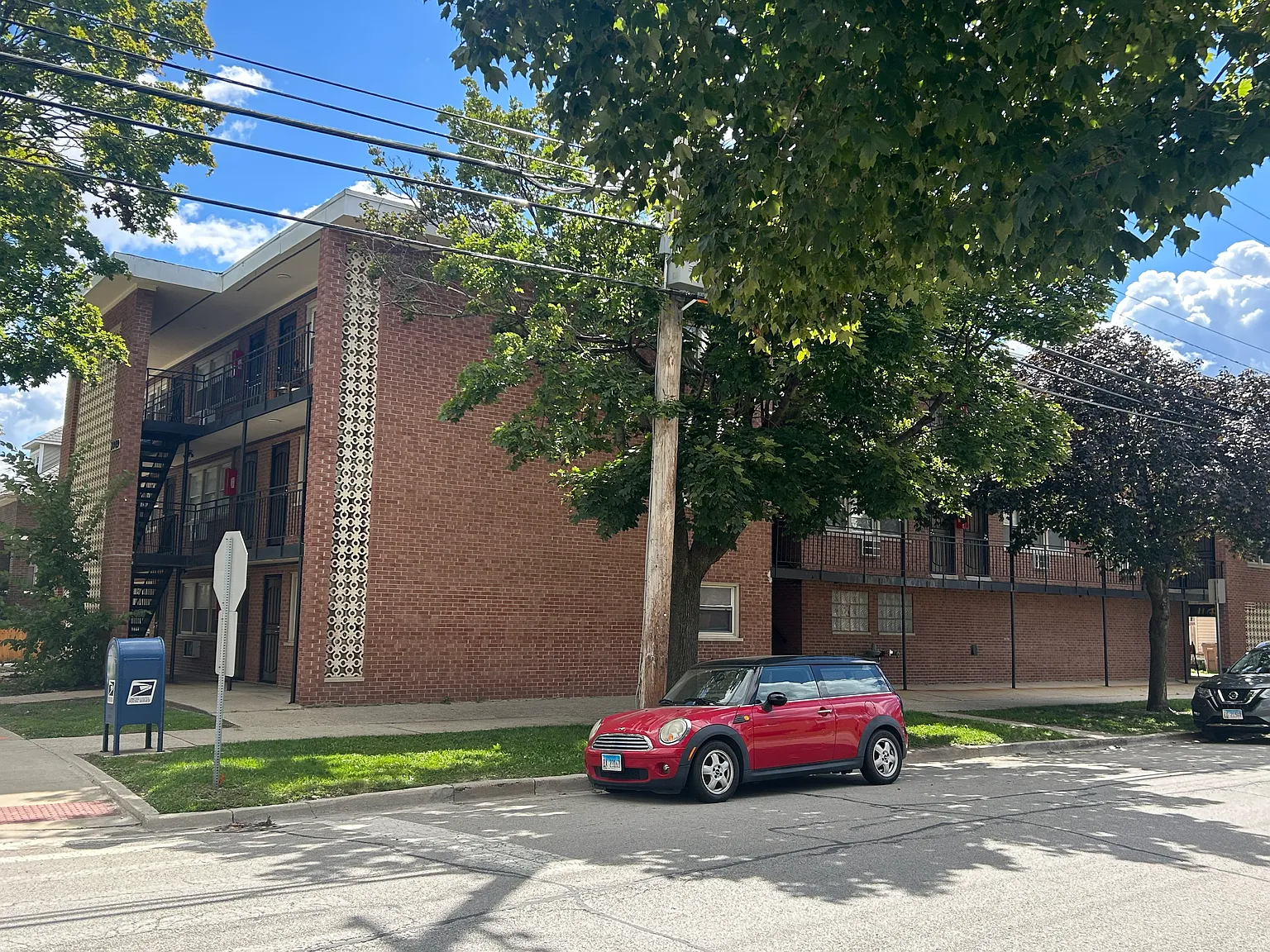 1 bed, 650 sqft, $1,250 — Photo 2