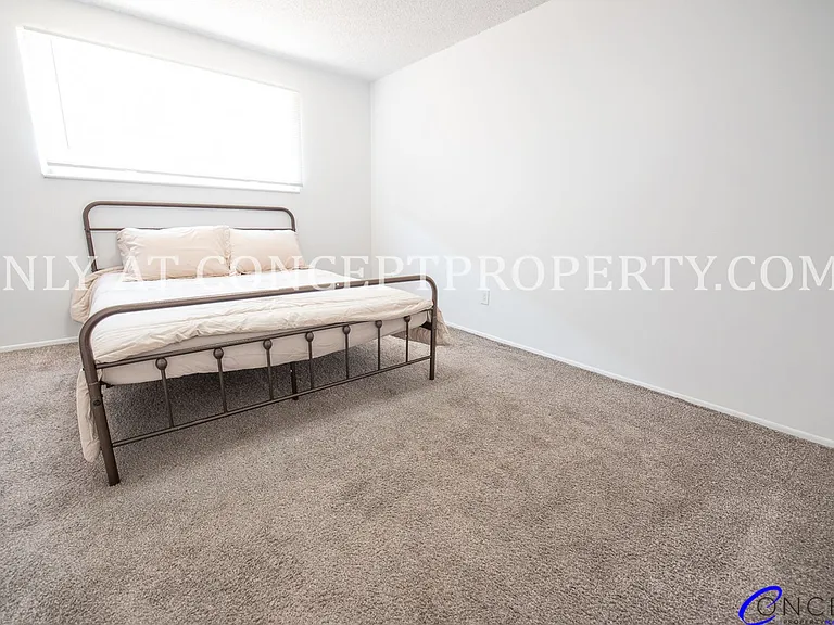Murray Place — Photo 44