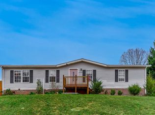 308 Walnut Crest Ct, Fountain Inn, SC 29644