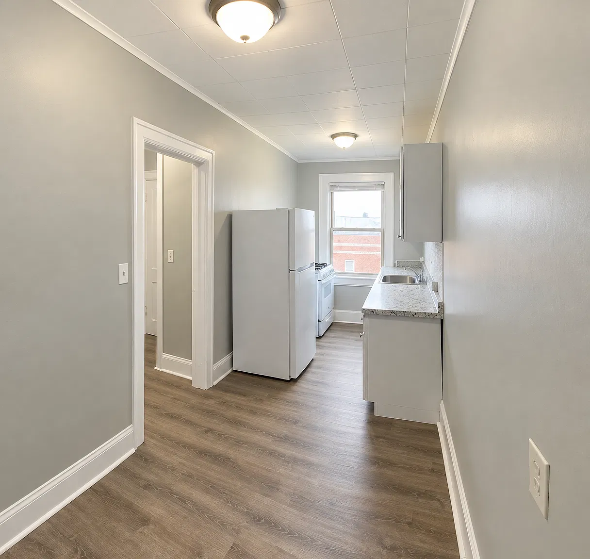 2255 Delaware Ave — Photo 3