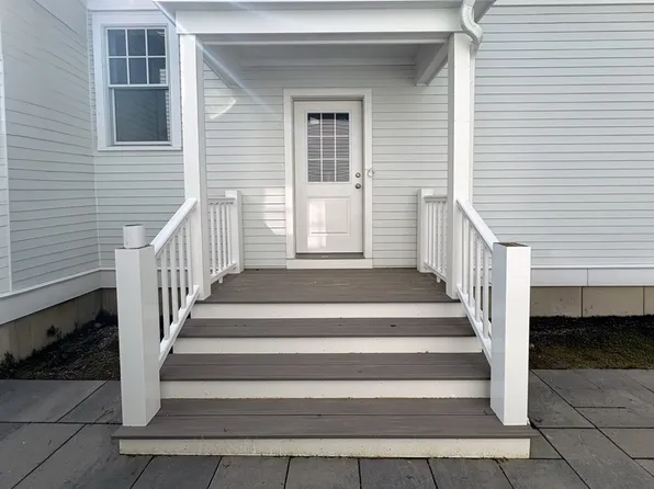 17 Linc Cole Ln #17, Lexington, MA 02421