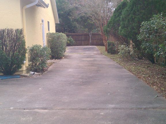 3rd image of 353 Providence Blvd