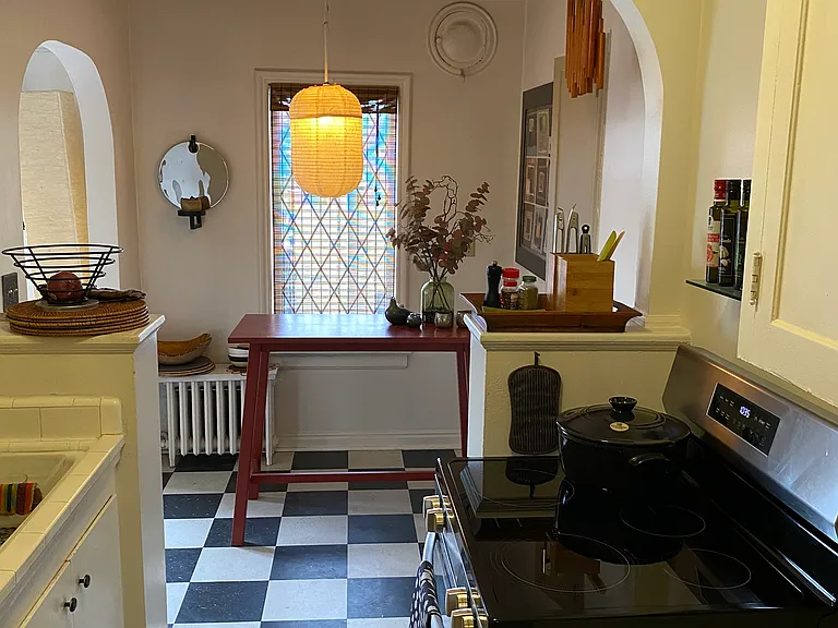 2044 Yale Ave E #302 — Photo 13