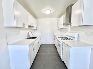 3175 Quartz Ln #5, Fullerton, CA 92831