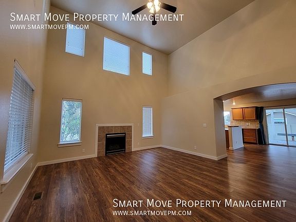 4th image of 1236 E Pisa St