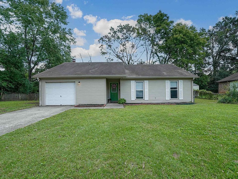 1st image of 1029 Club View Dr NW
