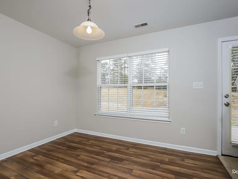 788 Avalon Springs Ct — Photo 5