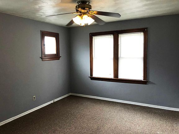 5th image of 606 Pardella Ave