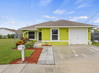 1274 W 33rd St, Riviera Beach, FL 33404
