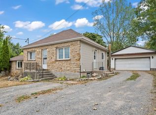 3734 Battersea Rd, South Frontenac, ON K0H 1X0