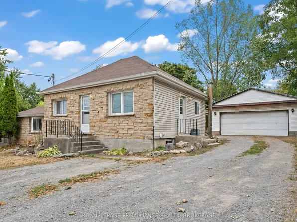 3734 Battersea Rd, South Frontenac, ON K0H 1X0
