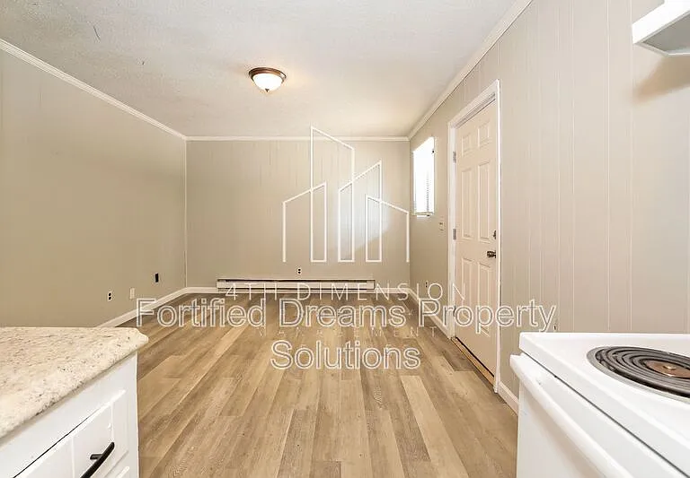 202 Leisure Time Ln #4 — Photo 4