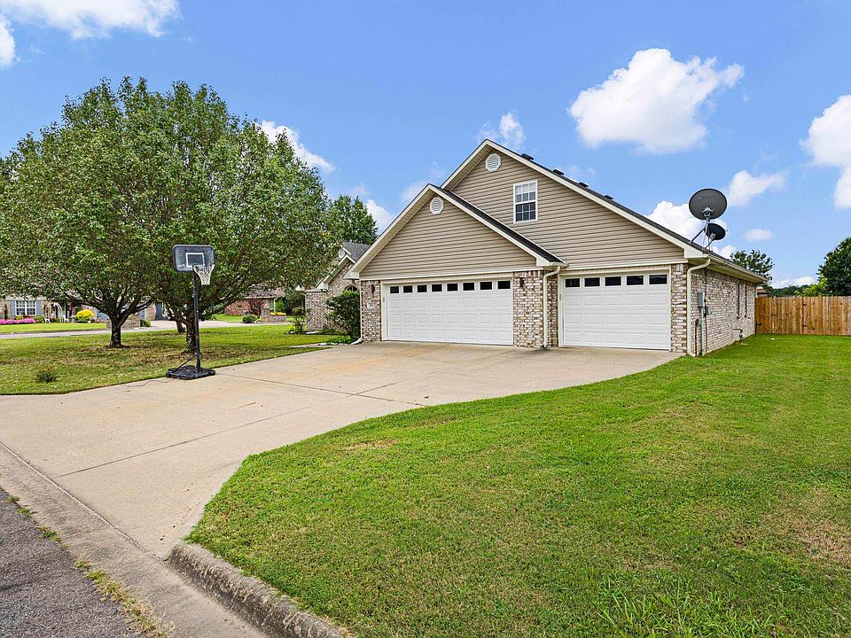 1st image of 101 Cheyenne Ln