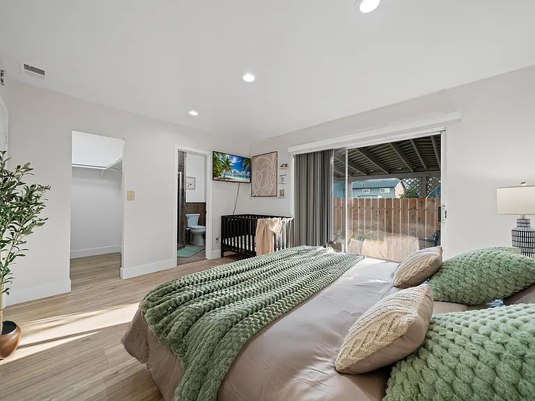 606 S Sunshine Ave — Photo 8