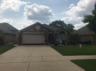 8344 Moody Ave, Burbank, IL