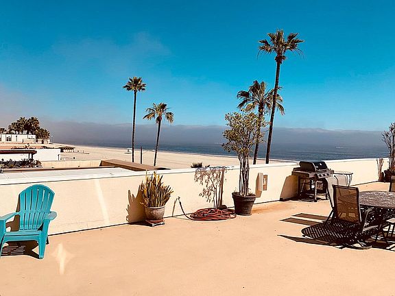 2nd image of 1174 E Ocean Blvd Unit 9
