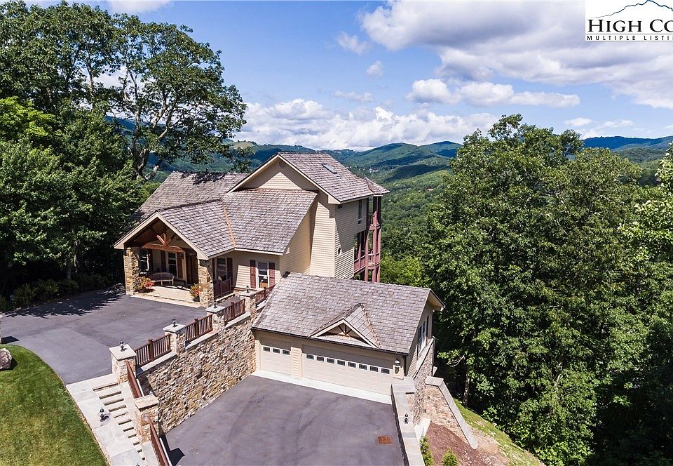 1044 Elk River Parkway, Banner Elk, NC 28604 | Zillow