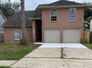 14418 Oak Chase Dr, Houston, TX 77062