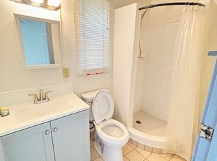 332 W 37th St APT 3, Riviera Beach, FL 33404