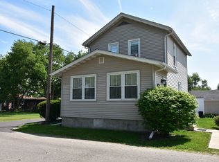 1006 Forest St, Ottawa, IL 61350