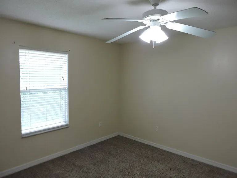 178 Cabana Way — Photo 11