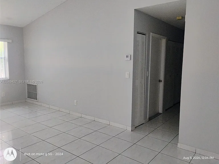 6766 NW 69th Ct — Photo 5